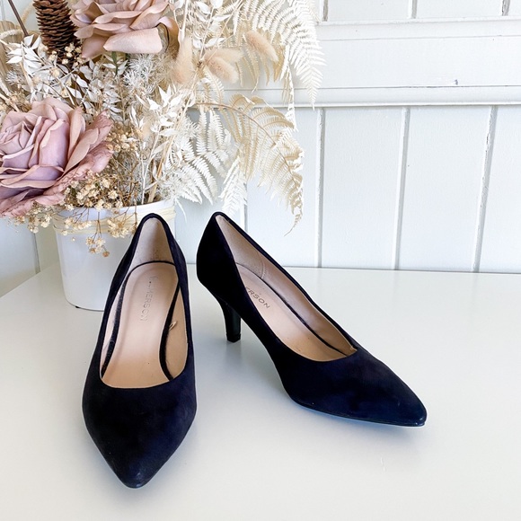 Black Closed Toe Low Heels | Poshmark